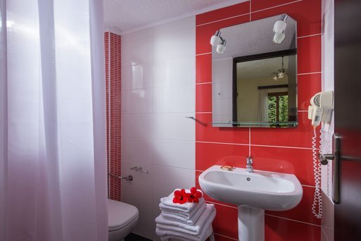 Bathrooms_Studio_-_Apartment_result
